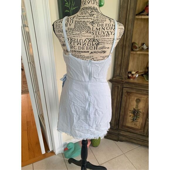 Le Lis Mini Dress - Picture 4 of 11